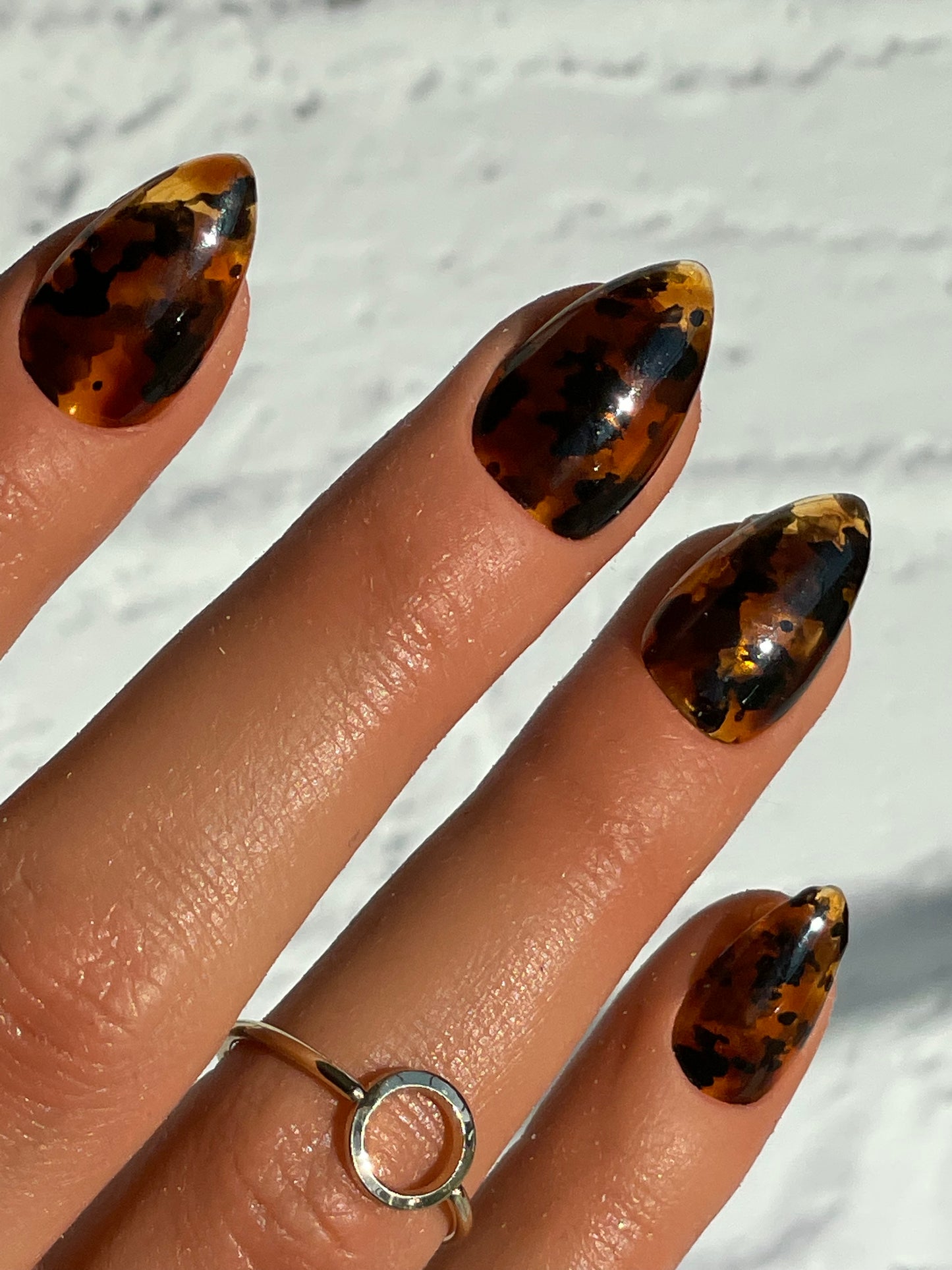 TORTOISESHELL NAILS